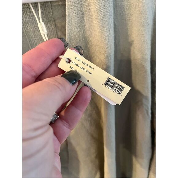 Essentials Milano Sage Green Waterfall Poet Sleeve Cardigan Sweater sz M NWT - Picture 3 of 8